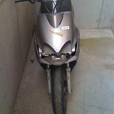 Yamaha jog-R TEAM SPEED væk