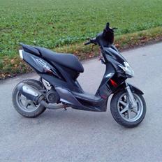 Yamaha jog r byttet