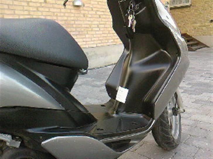 Yamaha jog r (Solgt) billede 8
