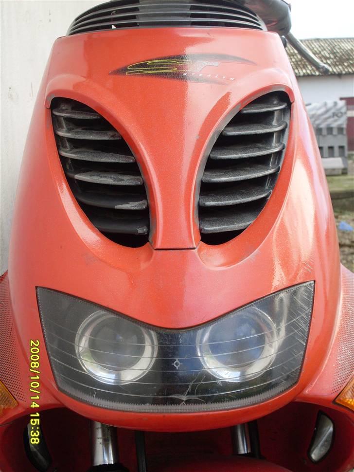 Aprilia SR50 LC Byttet - fronten billede 2