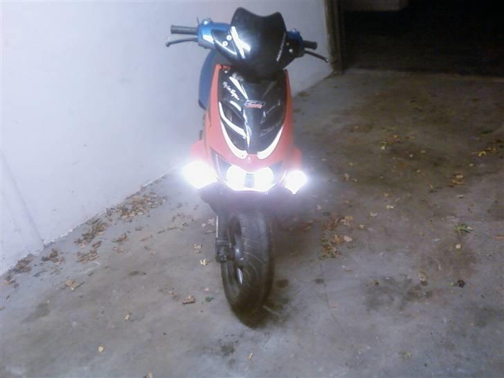 Aprilia Sr 50 Ditech ( solgt ) billede 3
