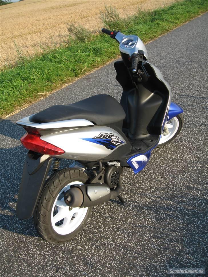 Yamaha jog r (( solgt )) billede 5