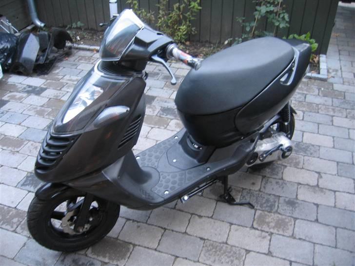 Aprilia Sonic  // SOLGT // billede 1