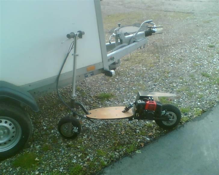 MiniBike løbehjul væk - fra hjørner side billede 3