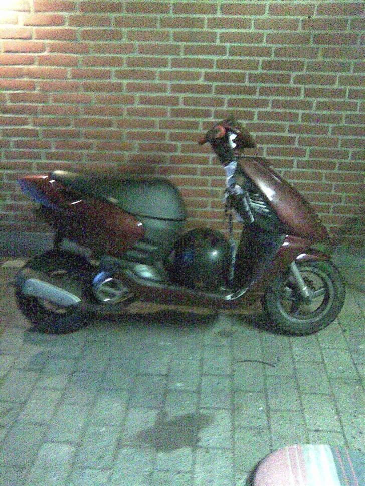 Aprilia Sonic Byttet til Hot 50 - Et gammelt billede billede 4