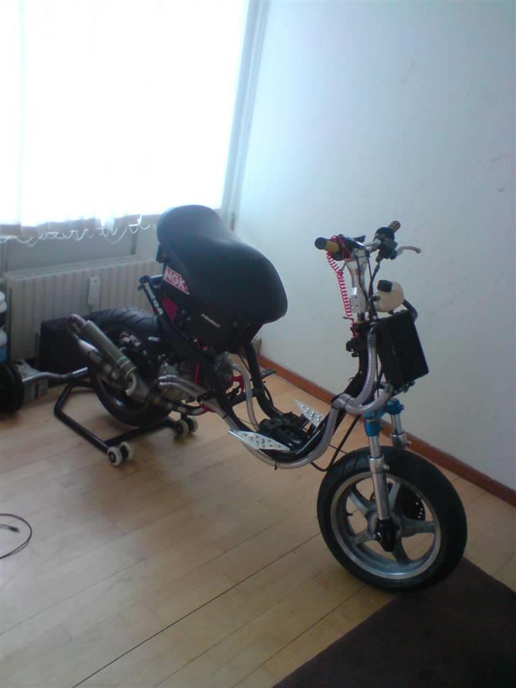 Yamaha Aerox lc ts2 solgt - Beklager kvalitet men det med mobil billede 4