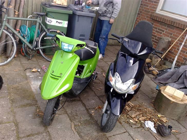 Yamaha Jog fs ( Nakket !) - Jog´rne :P  billede 6