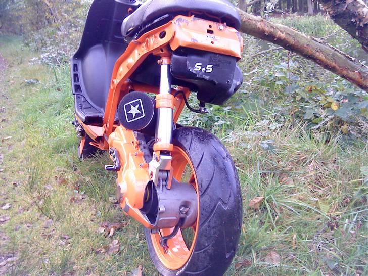 Piaggio ZIP S6R BYTTET - Doppler dæmper, funline dæk og ssp forhøjer :D  billede 3