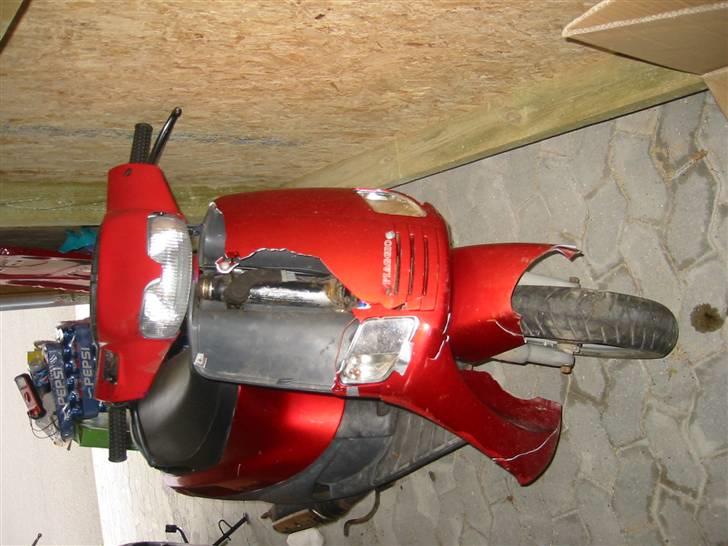 Piaggio Zip > SOLGT billede 2