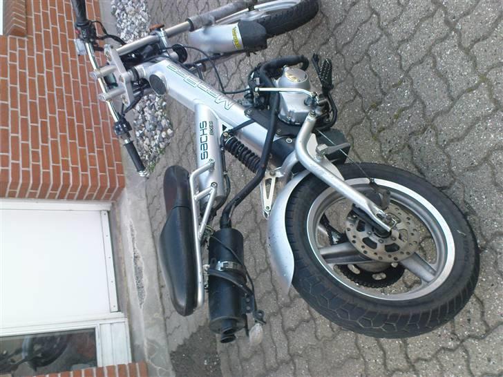 Sachs madaas SOLGT billede 2