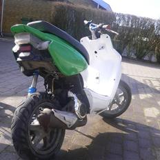 Yamaha Bws spy solgt 