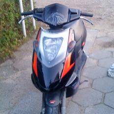 Aprilia sonic