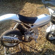 Suzuki Street magic(sne missen)