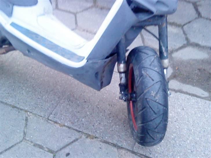 Aprilia rally ac (SOLGT) billede 2