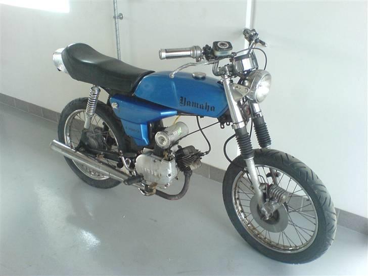 Yamaha fs1-DX billede 1