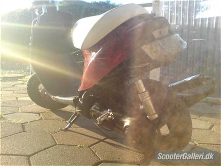 Yamaha jog solgt billede 4