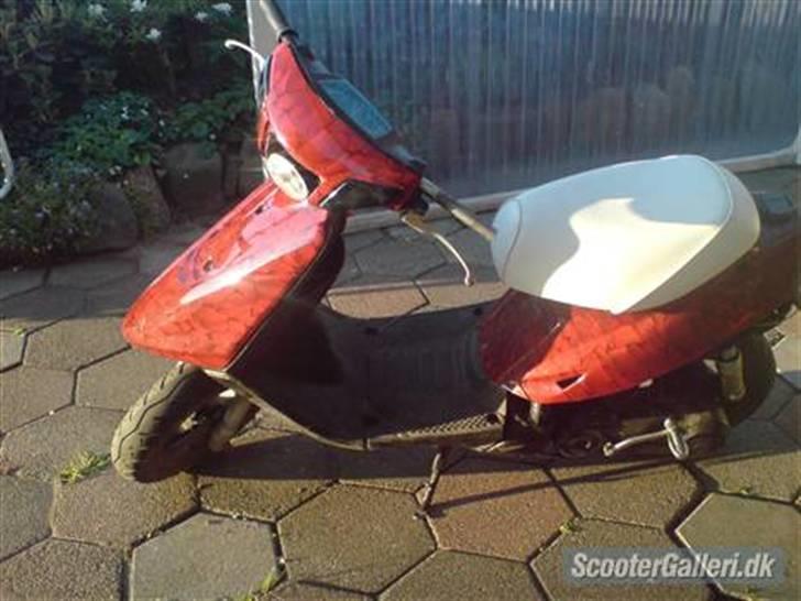 Yamaha jog solgt billede 7