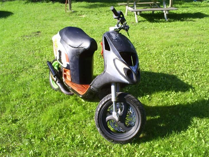 Piaggio nrg mc1 lc dd  - front skjold billede 17