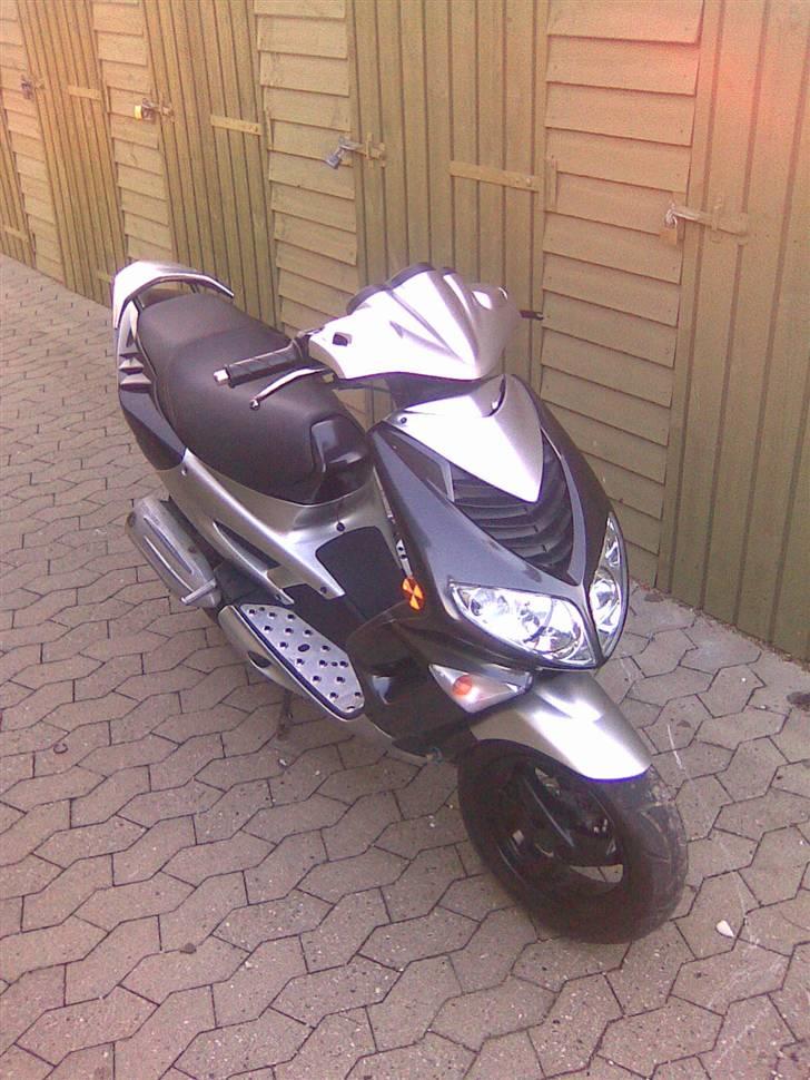 Peugeot speedfight 2 AC billede 1