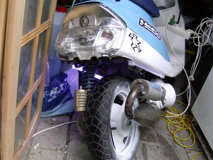 Yamaha jog (solgt) billede 2