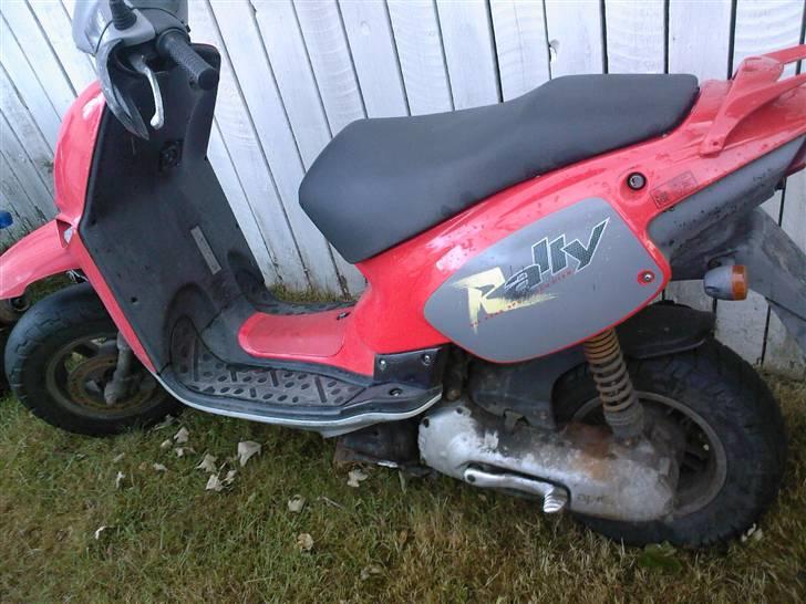 Aprilia Rally ( SOLGT ) billede 3