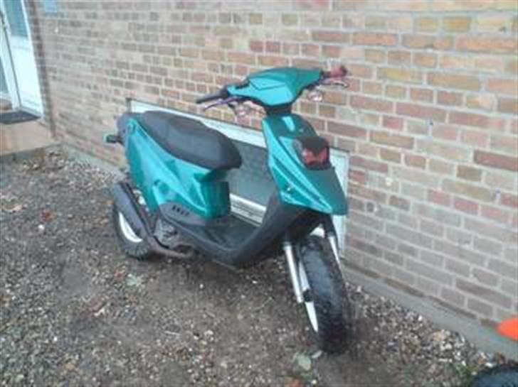 PGO hot 50 byttet til jog:) - sån står den nu :b billede 9