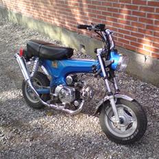 Skyteam dax • SOLGT •