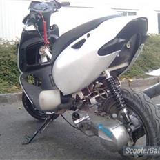 Aprilia Sonic LC 