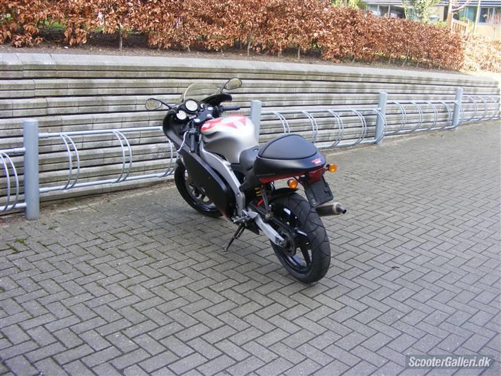 Aprilia rs-70:D (SOLGT) billede 5