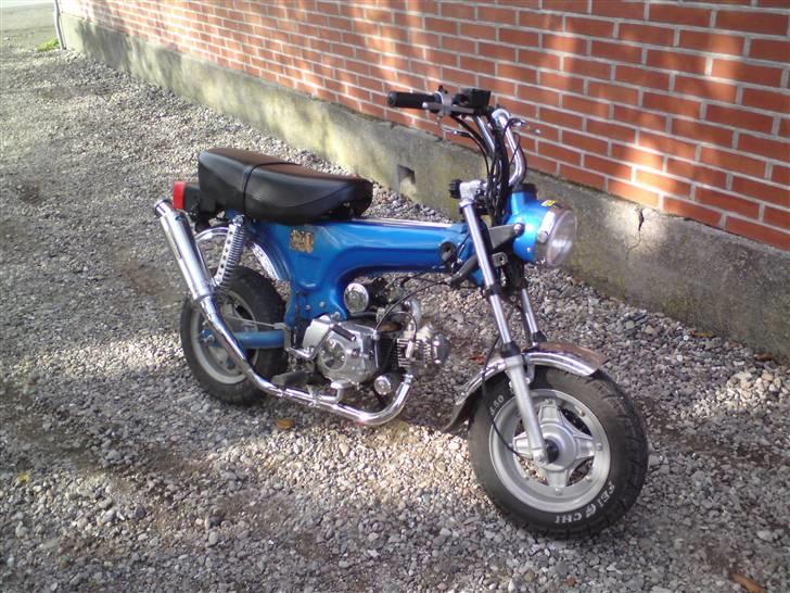 Skyteam dax • SOLGT • billede 1