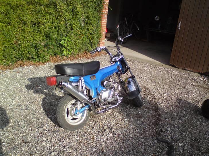 Skyteam dax • SOLGT • billede 3