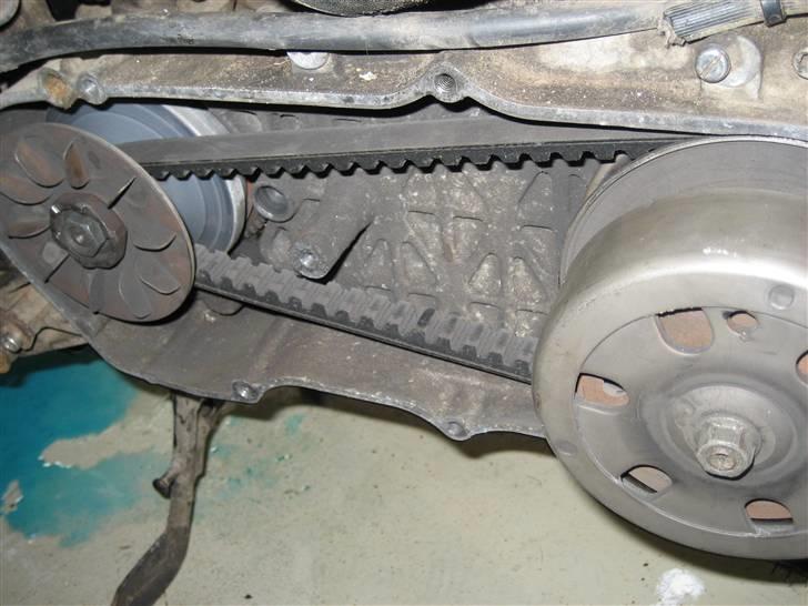 Suzuki Katana LC DD - Variatoren, ved ikke hvad det er for en. billede 8