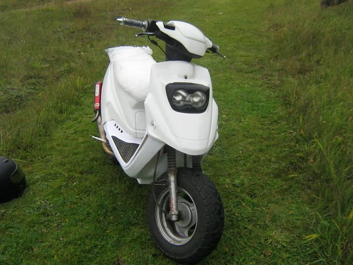 PGO Hot50 * Snehvide * billede 6