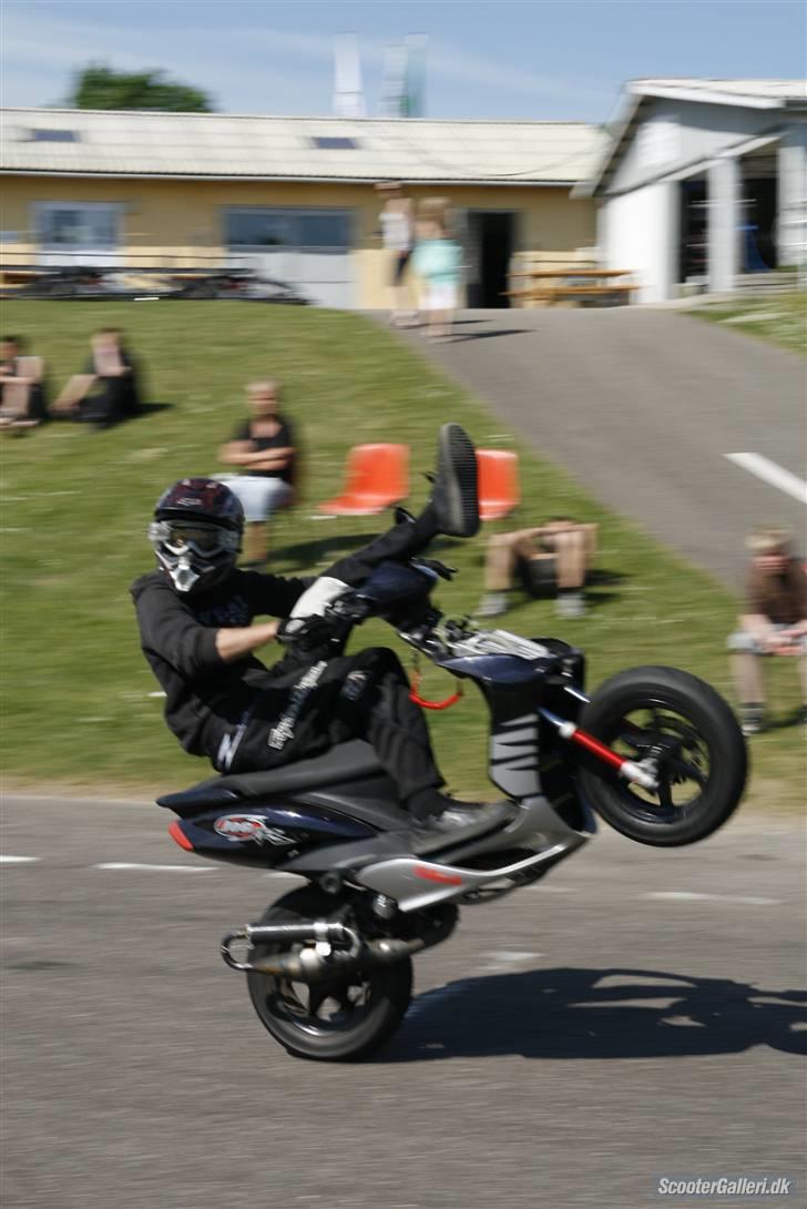 Yamaha Jog RR Solgt  billede 1