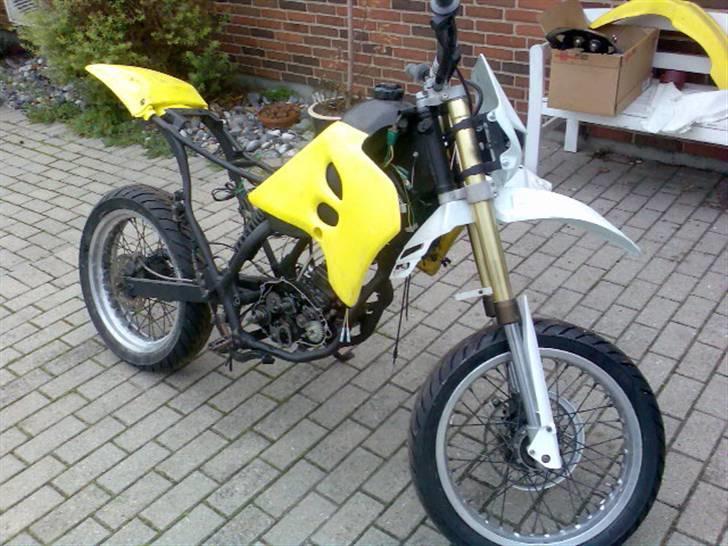 Suzuki SMX byttet billede 4