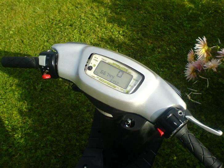 Yamaha Jog space byttet billede 2