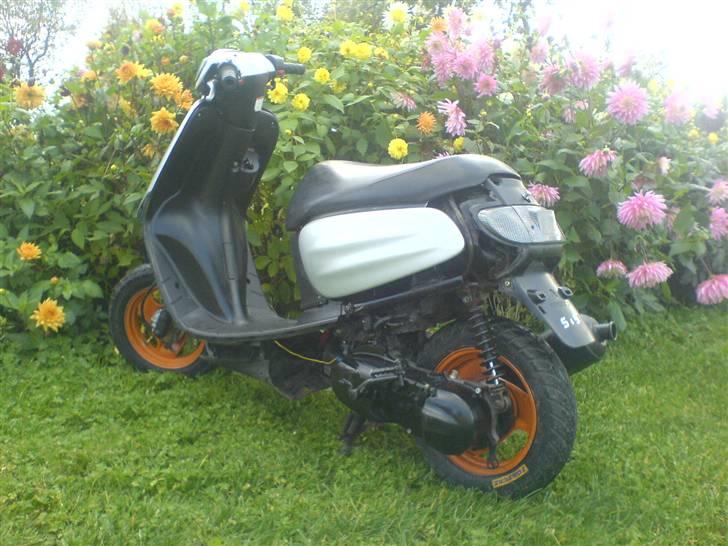 Yamaha Jog space byttet billede 3