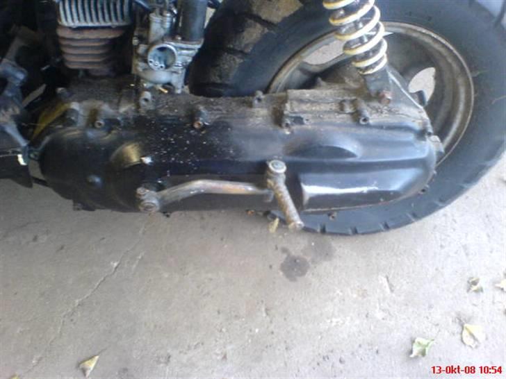 Adly pista _HigH Tech byttet billede 3