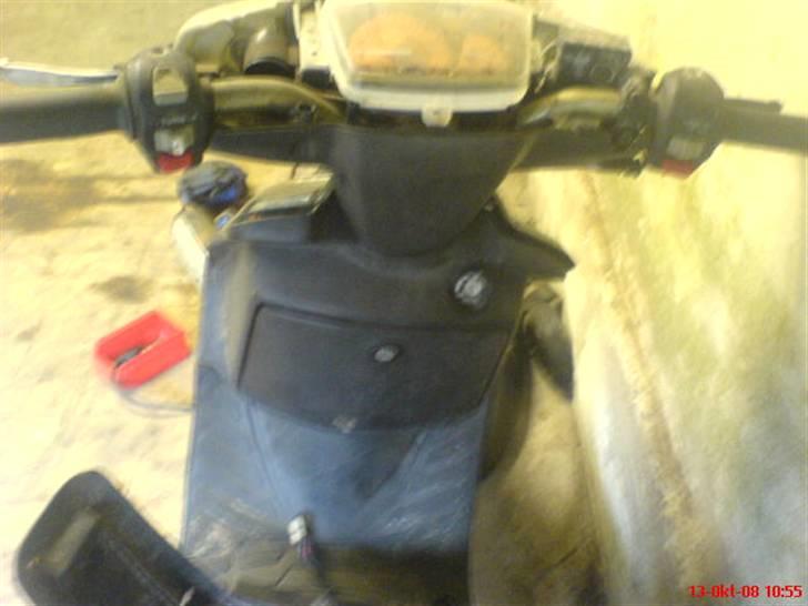 Adly pista _HigH Tech byttet billede 5