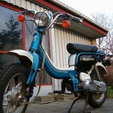 Adly  A Suzuki Fz50 BYTTET! 