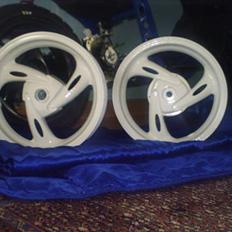 Sco oter Dele sælges