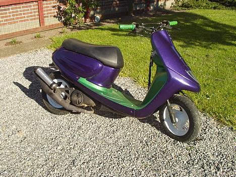 Yamaha Jog Space(solgt) - Mangler lige hvide inderskjolde ! ! ! billede 2