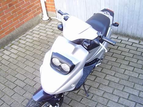 PGO Hot 50 ¤ Solgt ¤ billede 2