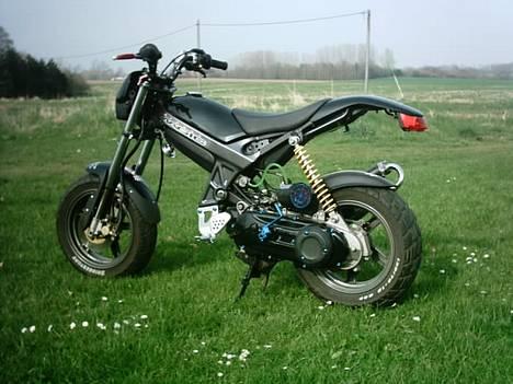 Suzuki street magic SOLGT billede 2