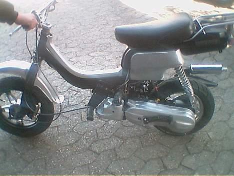 Suzuki Jog/50 solgt billede 9