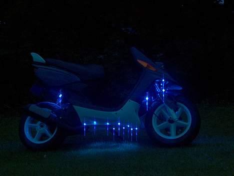 Yamaha Spy SOLGT billede 2