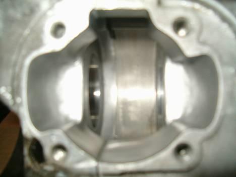 Aprilia sonic lc byttet væk  - blue printet til team speed..! ik helt færdigt mangler ganske lidt  billede 7