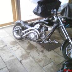 Honda chopper