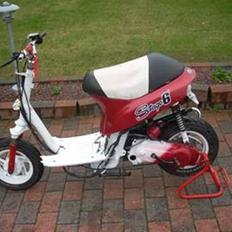 Piaggio ZIP 70cc EVO BANERACER