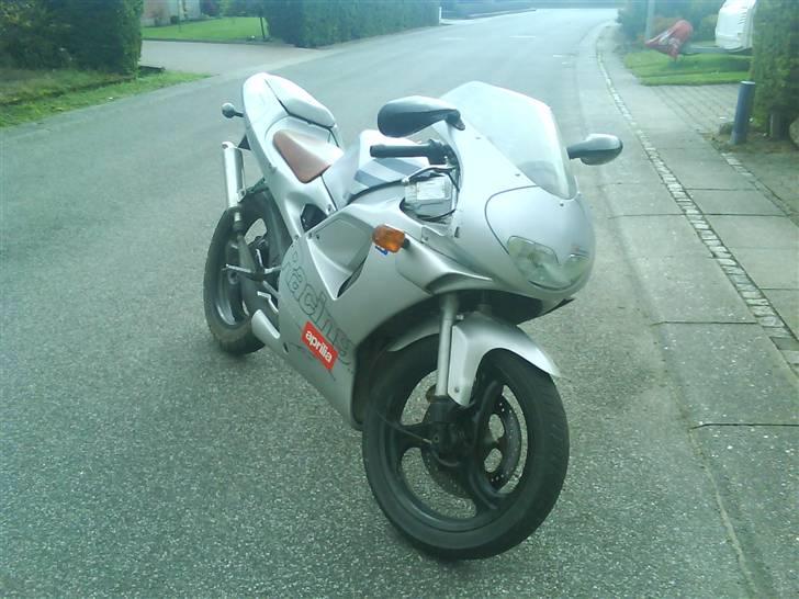 Aprilia RS 50 billede 1